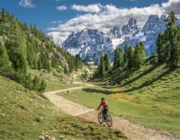 In mountain bike sulle Dolomiti