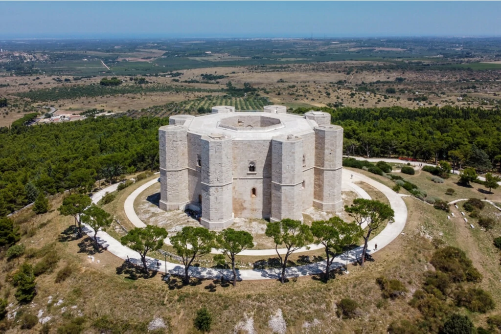 visuale aerea di Castel del Monte, Puglia